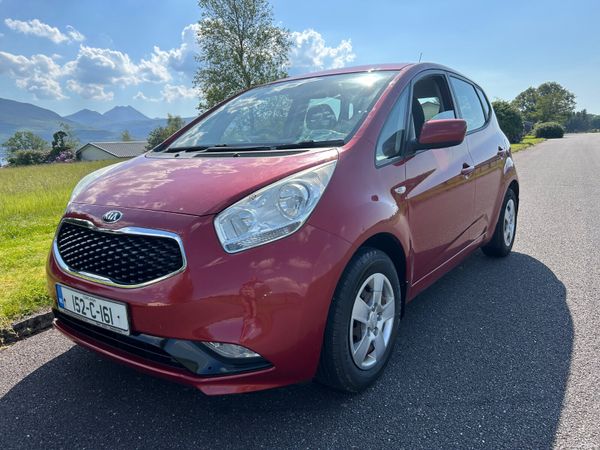 Kia Venga MPV, Petrol, 2015, Red