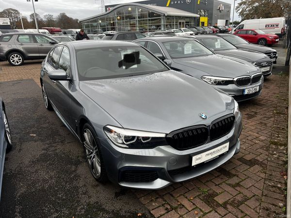 BMW 5-Series Saloon, Petrol Plug-in Hybrid, 2019, Blue