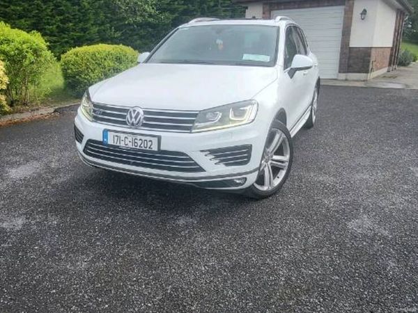 Volkswagen Touareg SUV, Diesel, 2017, White
