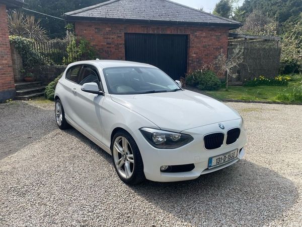 BMW 1-Series Estate/Jeep, Diesel, 2013, White