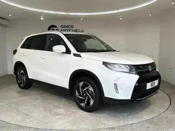 Suzuki Vitara SUV, Petrol Hybrid, 2026, White