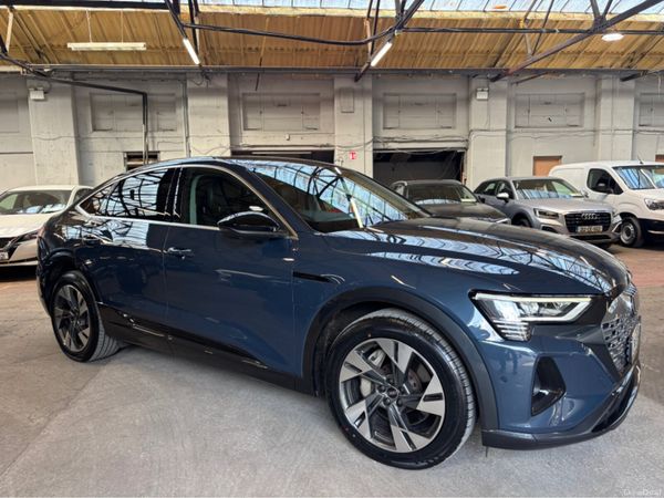 Audi Q8 Hatchback, Electric, 2024, Blue