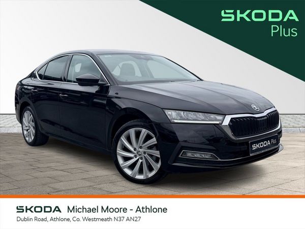 Skoda Octavia Saloon, Diesel, 2023, Black