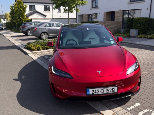 Tesla Model 3 Saloon, Electric, 2024, Red
