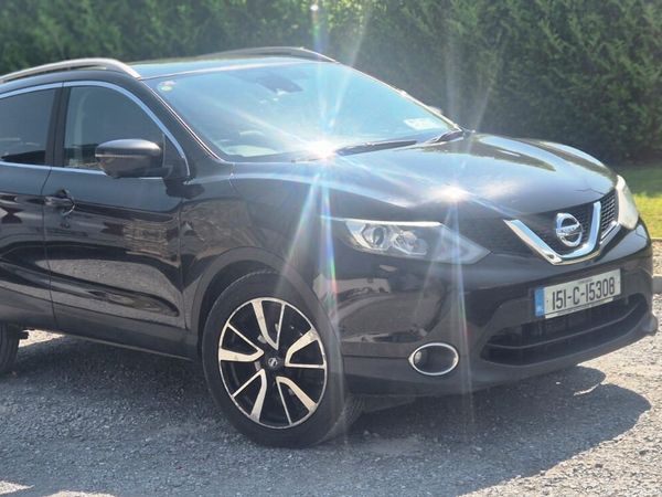 Nissan Qashqai Hatchback, Diesel, 2015, Black