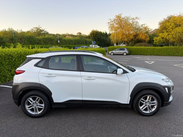 Hyundai KONA MPV, Diesel, 2019, White