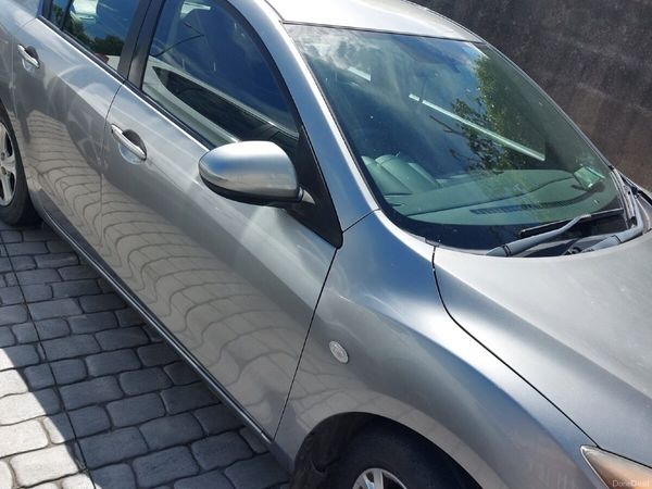 Mazda Mazda3 Saloon, Diesel, 2011, Grey