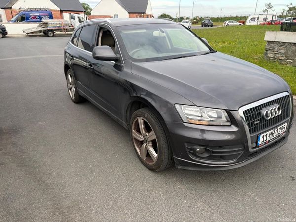 Audi Q5 SUV, Diesel, 2011, Grey