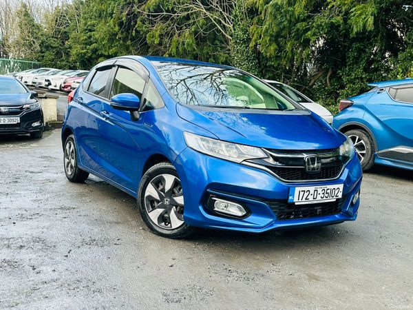 Honda Fit Hatchback, Petrol Hybrid, 2017, Blue
