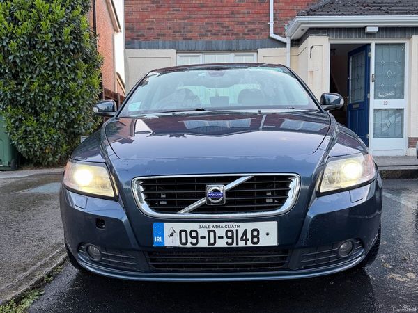 Volvo S40 Saloon, Diesel, 2009, Blue