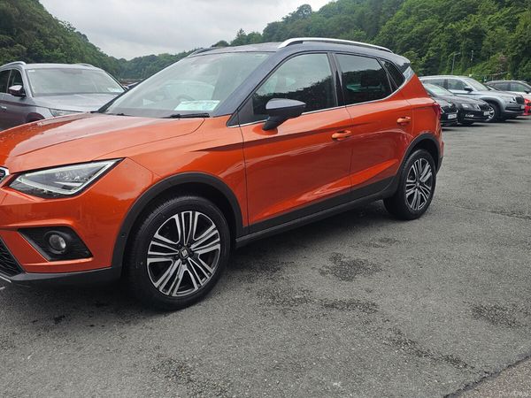 SEAT Arona SUV, Petrol, 2019, Orange