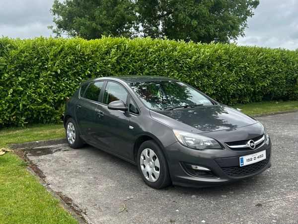 Opel Astra Hatchback, Diesel, 2015, Grey