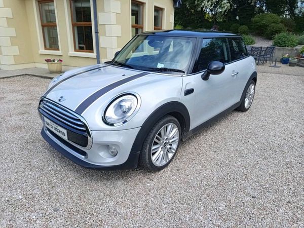 Mini Cooper Hatchback, Diesel, 2016, Silver