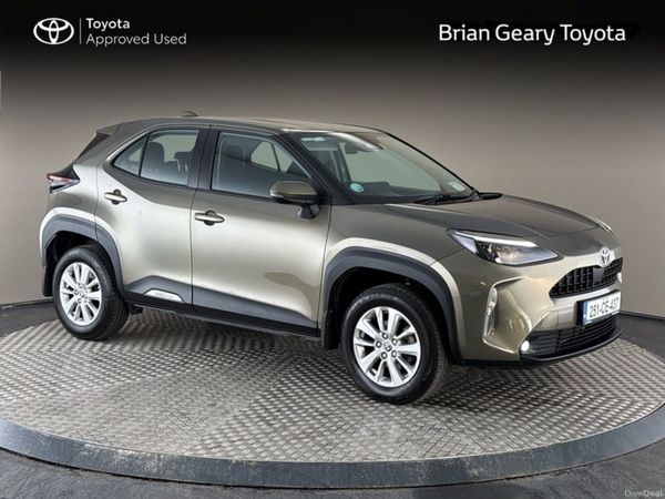 Toyota Yaris Cross Hatchback, Petrol Hybrid, 2025, Bronze