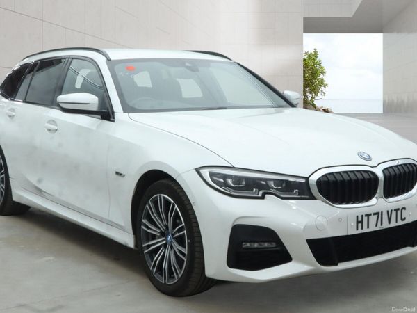 BMW 3-Series Estate, Petrol Hybrid, 2022, White