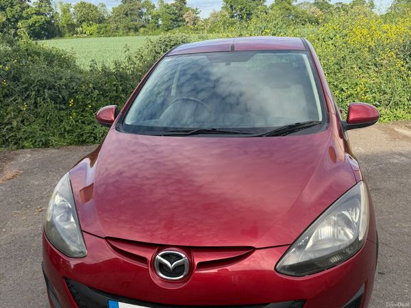 Mazda Demio Hatchback, Petrol, 2014, Red