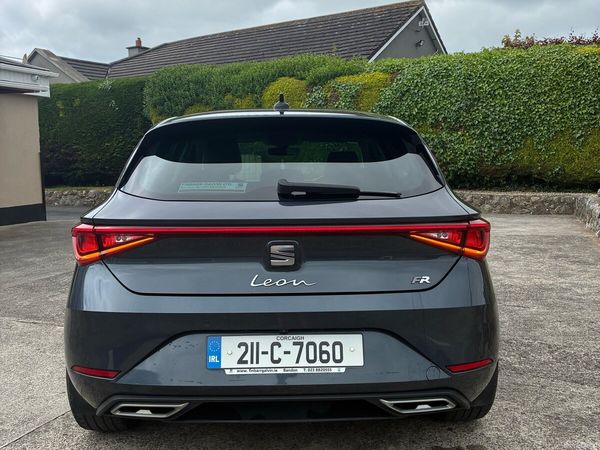 SEAT Leon Estate, Diesel, 2021, Grey