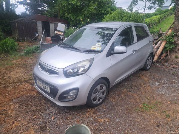 Kia Picanto Hatchback, Petrol, 2012, Silver