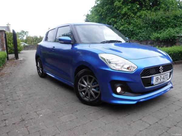Suzuki Swift Hatchback, Petrol, 2019, Blue