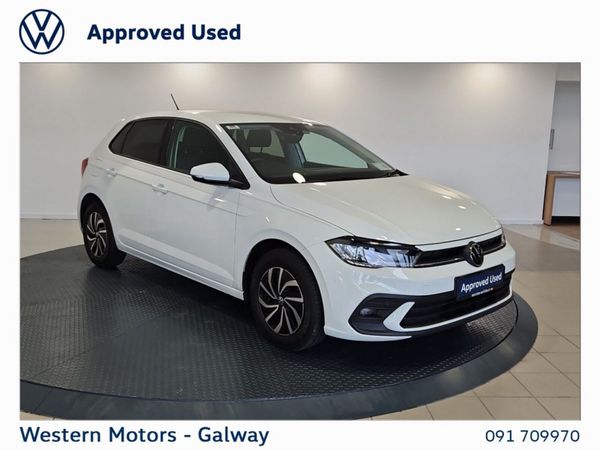 Volkswagen Polo Hatchback, Petrol, 2025, White