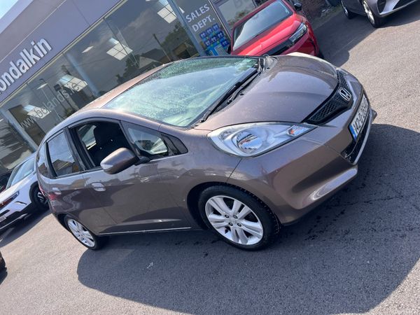 Honda Jazz Hatchback, Petrol, 2014, Brown