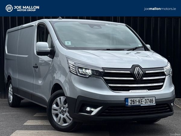 Renault Trafic MPV, Diesel, 2026, Grey