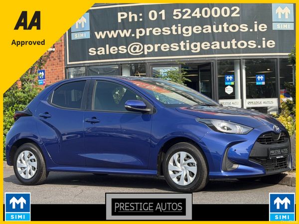 Toyota Yaris Hatchback, Petrol, 2023, Blue