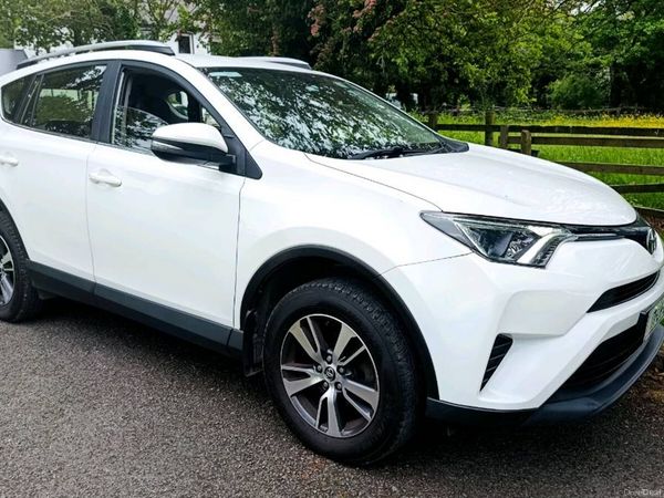 Toyota RAV4 SUV, Diesel, 2017, White
