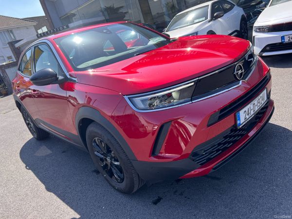 Opel Mokka SUV, Petrol, 2024, Red