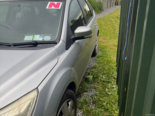 Ford Focus Hatchback, Diesel, 2009, Silver