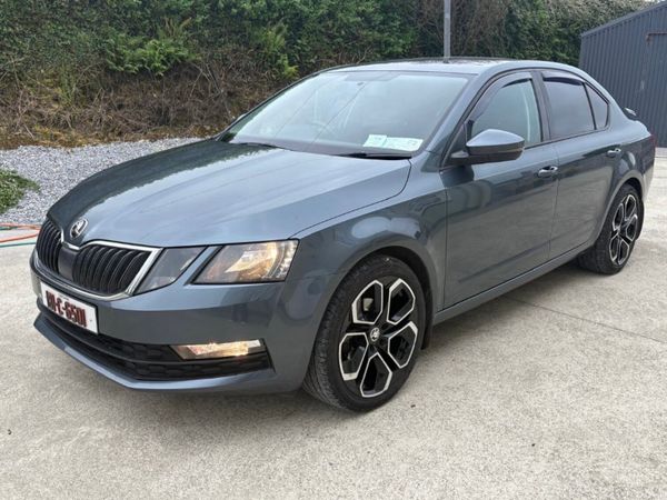 Skoda Octavia Saloon, Diesel, 2018, Grey