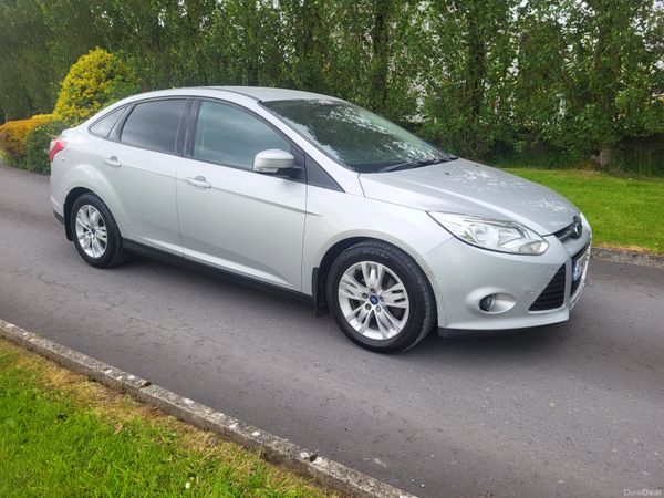 Ford Focus Saloon, Diesel, 2012, Silver
