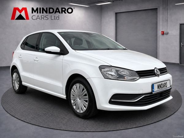 Volkswagen Polo Hatchback, Petrol, 2017, White