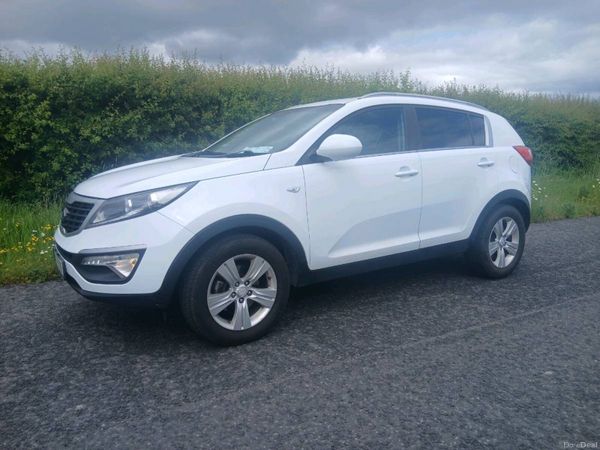 Kia Sportage SUV, Diesel, 2014, White