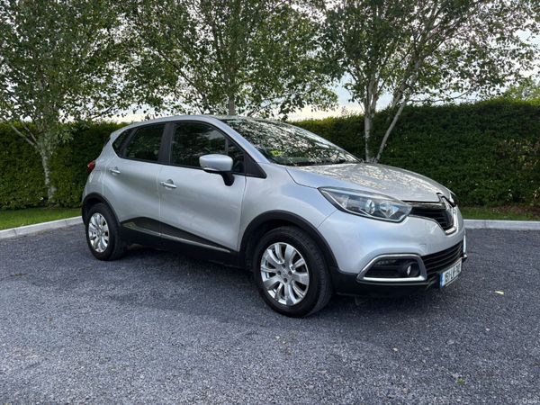 Renault Captur Hatchback, Diesel, 2015, Silver