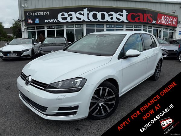 Volkswagen Golf Hatchback, Petrol, 2015, White