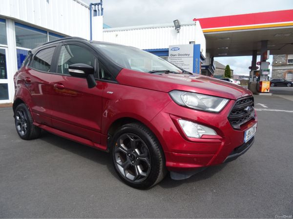 Ford EcoSport Hatchback, Petrol, 2019, Red