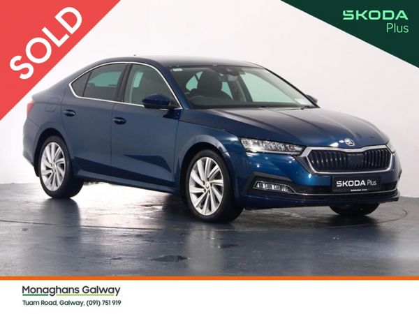 Skoda Octavia Saloon, Petrol, 2023, Blue