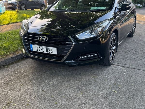 Hyundai i40 Saloon, Diesel, 2017, Black