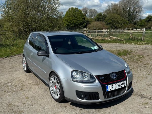 Volkswagen Golf Hatchback, Petrol, 2007, Silver