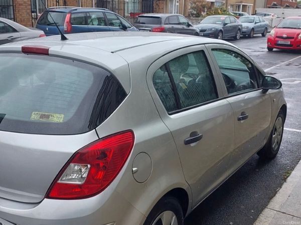 Opel Corsa Hatchback, Petrol, 2008, Silver