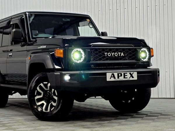 Toyota Land Cruiser , Diesel, 2025, Black