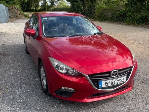 Mazda Mazda3 Saloon, Diesel, 2015, Red