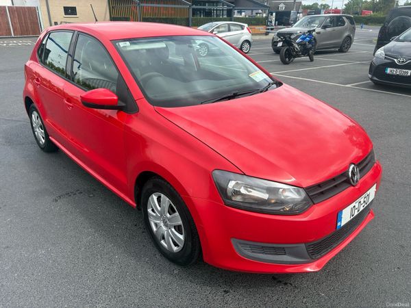 Volkswagen Polo Hatchback, Petrol, 2010, Red