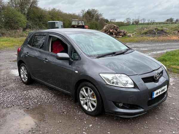 Toyota Auris Hatchback, Diesel, 2008, Grey