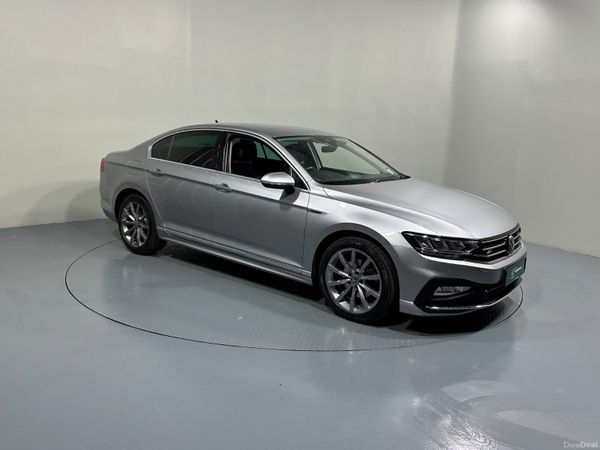 Volkswagen Passat Saloon, Diesel, 2021, Grey