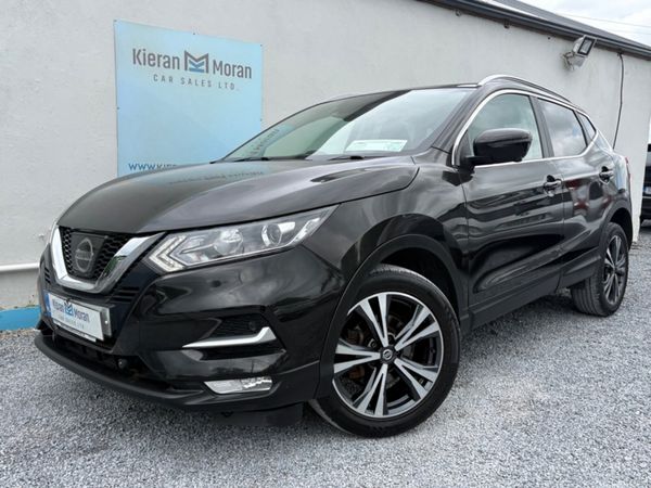 Nissan Qashqai MPV, Diesel, 2017, Black