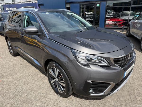 Peugeot 5008 MPV, Petrol, 2020, Grey