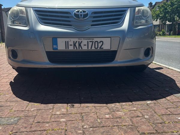Toyota Avensis Saloon, Diesel, 2011, Grey