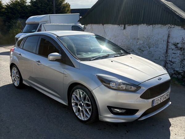 Ford Focus Hatchback, Petrol, 2017, Silver